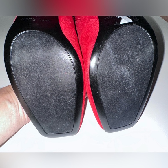 Marc Fisher Red Ankle Boots Sleek Minimalist Design NWOT - Picture 8 of 11